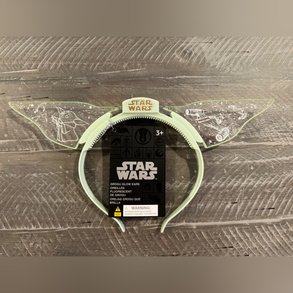 Star Wars Grogu Mandalorian Light Up Glow Ears Headband - Disney NEW WITH TAGS - Picture 2 of 6